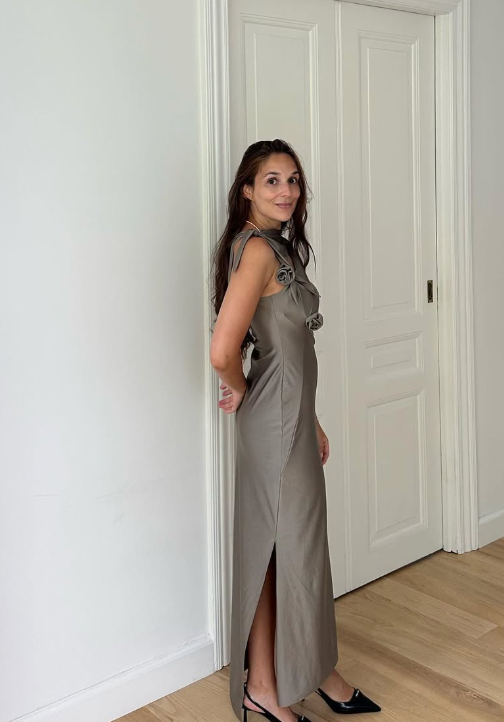 41. Coperni - flower gown taupe grey