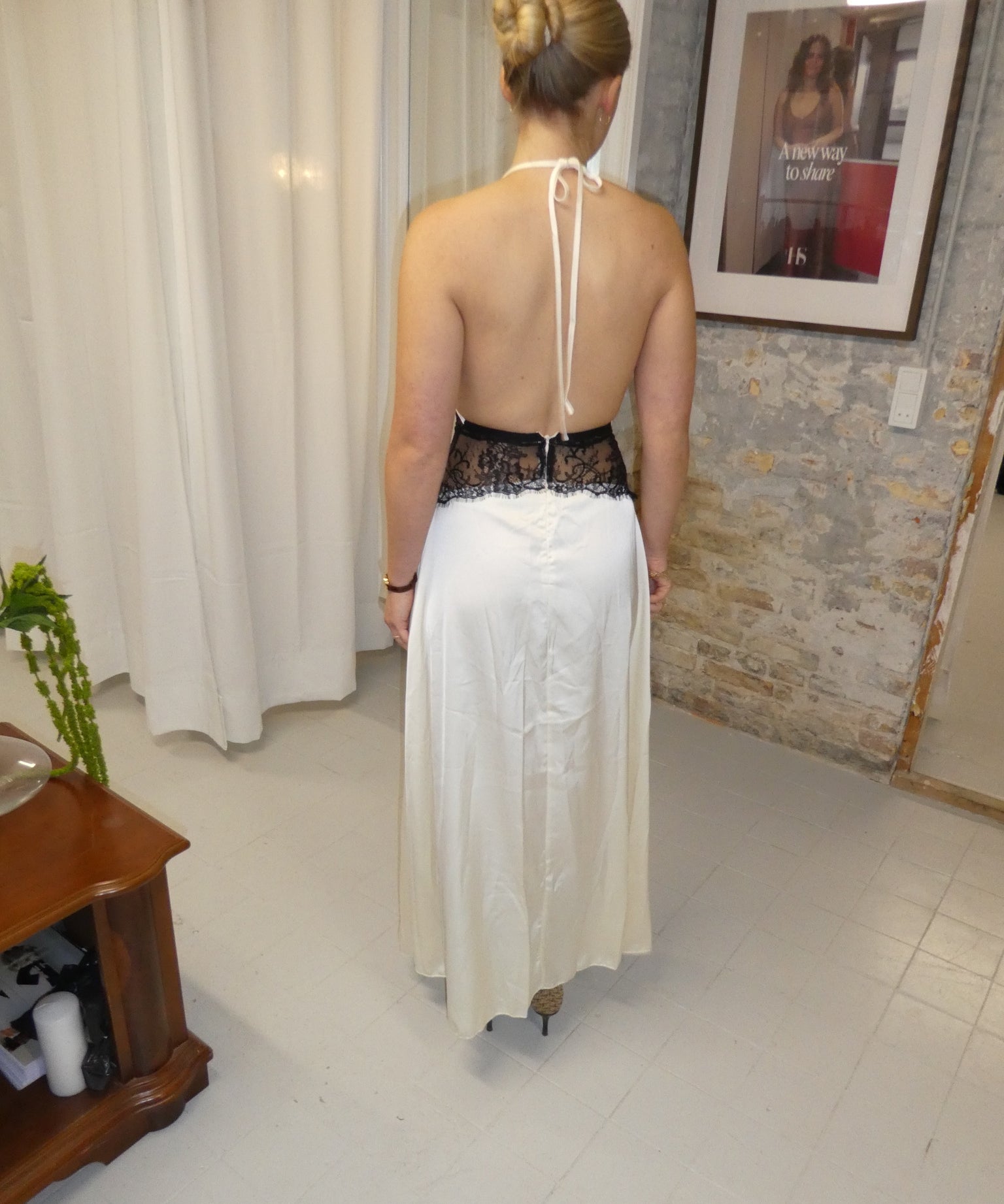 Sora - satin dress