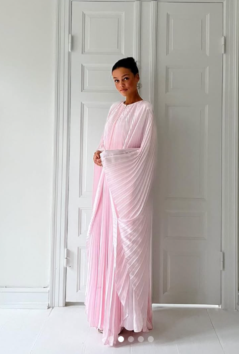 191. SemSem - Swarowski gown