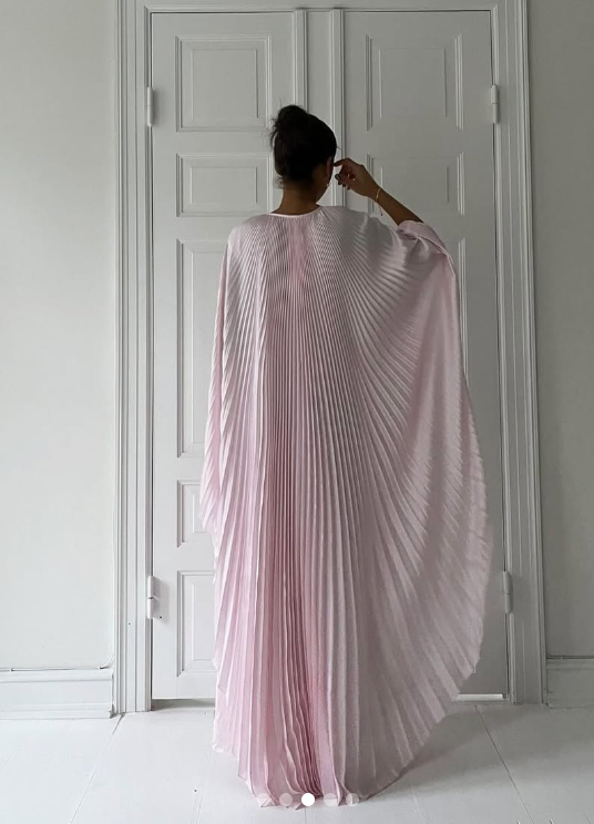 191. SemSem - Swarowski gown