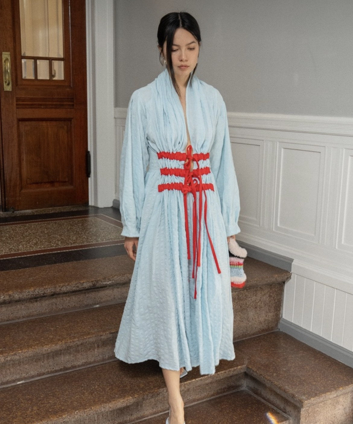 Caroline Hundsholt – String Fling Dress – lyseblå/rød